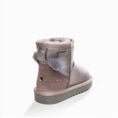 UGG OB393 秋冬亲子款儿童牛皮牛绒拼接鞋面防水短筒雪地靴 。请订单附言里标明颜色号码